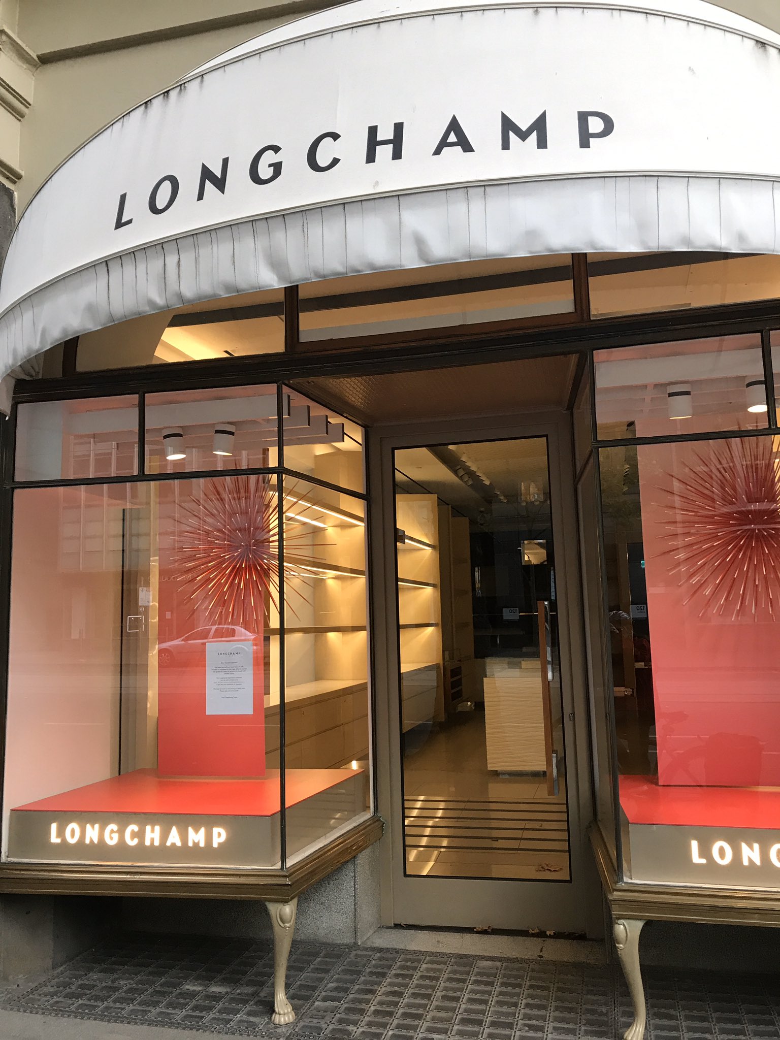 longchamp collins street