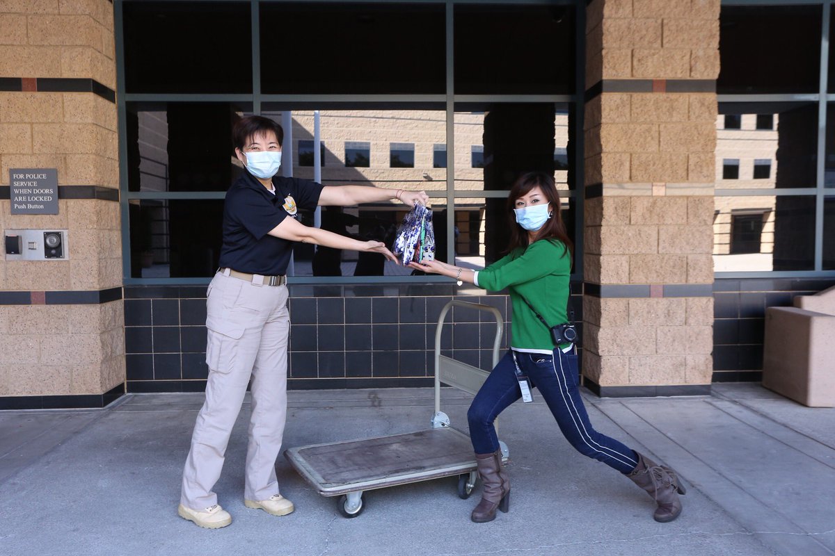 DonWagnerCA's tweet photo. Thank you to everyone who have donated essential PPE items to keep law enforcement safe — so they can keep us safe.
#OCCOVID19 https://t.co/1Nn7yeKIR9