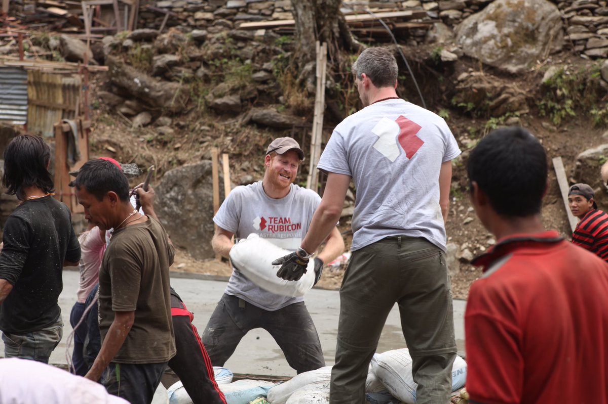 The #DukeofSussex joins our CEO on <a href="/declassnetwork/">Declassified</a> podcast to talk about being a #Greyshirt, a #veteran &amp; how the training, skills &amp; values never leave you once you’ve worn that uniform, &amp; how especially valuable they are during this difficult time

declassifiedpodcast.com/2020/04/19/dc1…