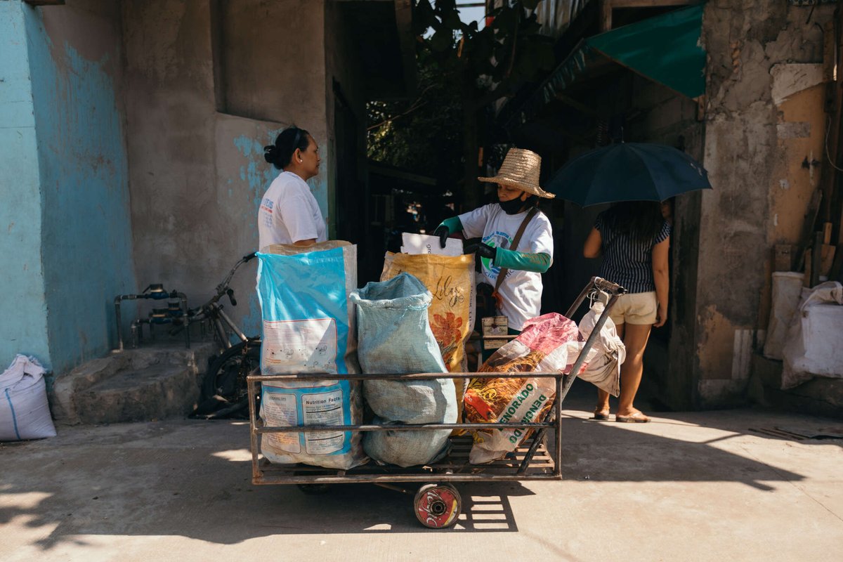 Plastic Bank tweet media