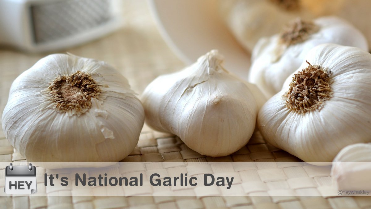 It's National Garlic Day! 
#NationalGarlicDay #GarlicDay