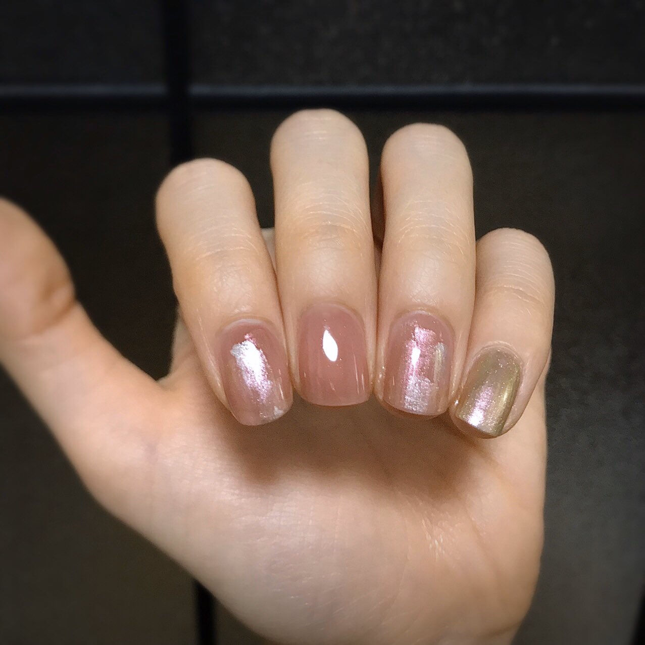 ぶどう寒天 あさのさん asanooo のオリジナルネイルブランド The Polish アンティーク カラメル スミレ ピスタチオ 他ブランドのネイルも使って マーブルにしたりラメを埋め込んだりして遊んだよ 全色お洒落な色出しだけど 特にアンティーク