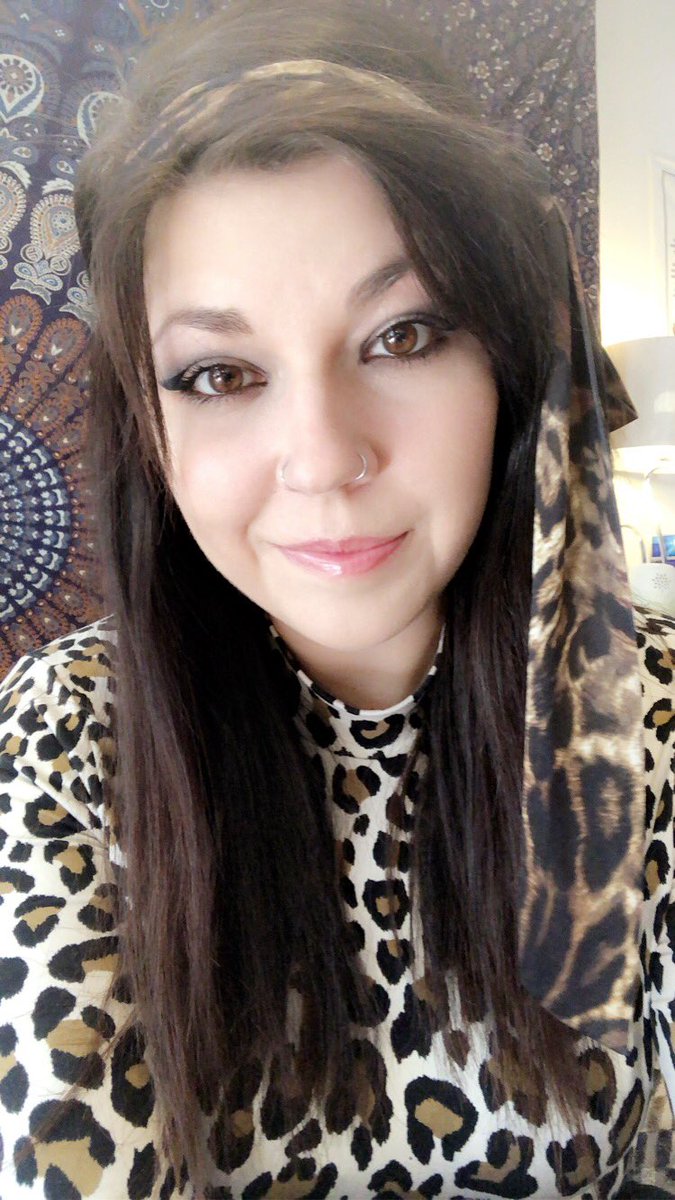 dr_resa_nelson's tweet photo. Started the day off with #twerkclass, #videochatted family &amp; friends all day— my parents cat #pinky made an appearance and so many friends went with my #tigerking/#coolcatsandkittens #29th #virtualbirthday theme 🤣 🐱 🐈 🐯 (2/4) https://t.co/Ci0JaIRJ8b