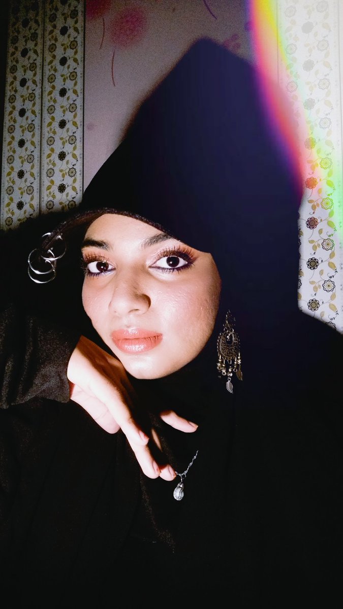 hydrangeahues's tweet photo. #rmoeffect 🤣🤣🤣🤣🤣antara benda2 pelik aku boleh buat time pkp ni🤣🤣🤣🤣gigihhh wehhh,,hmm boleh tak nak hashtag ni #model puih🤣🤣 https://t.co/9Qwl9OEdUE