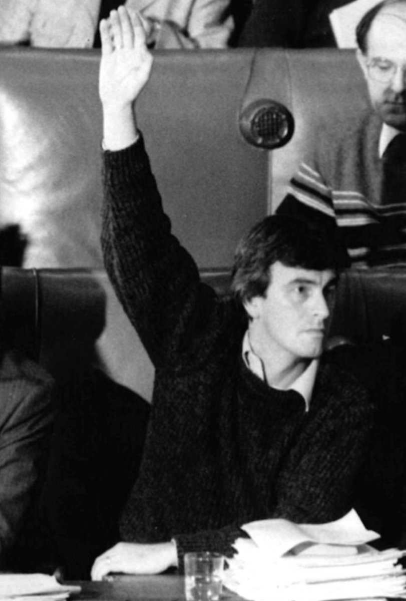 TeamSilverFoxx's tweet photo. young John McDonnell anybody?😍😍😍😍😍🚩🌹 https://t.co/atSpXhFm3P