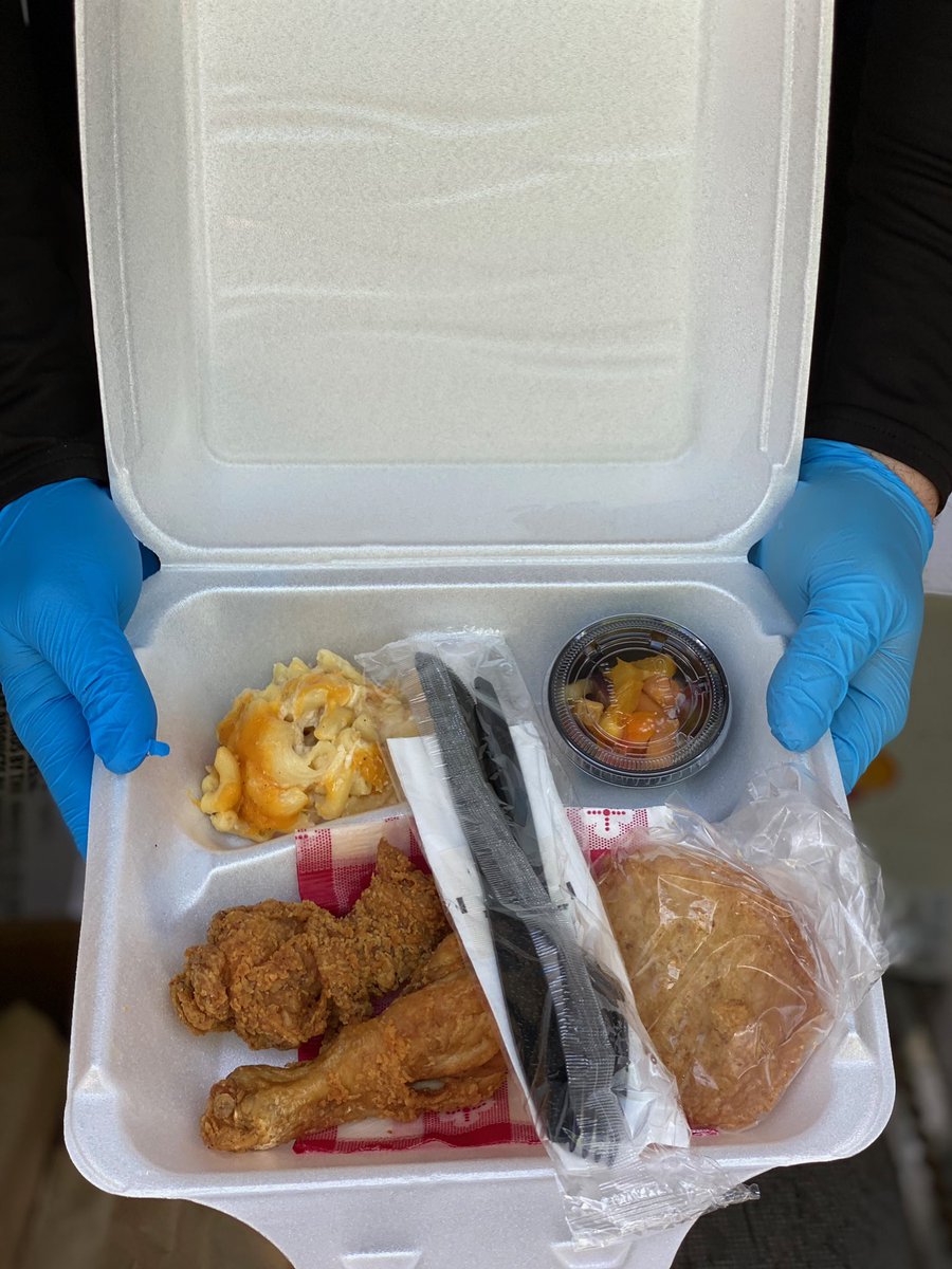 American Lunch tweet media