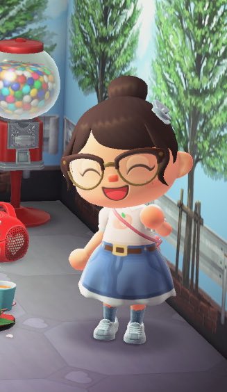 ayascrossing's tweet photo. me and my villager ssksksk it’s 4am i’ll delete this later but pls be nice i don’t wanna cry myself to sleep https://t.co/9afd1JGQbL