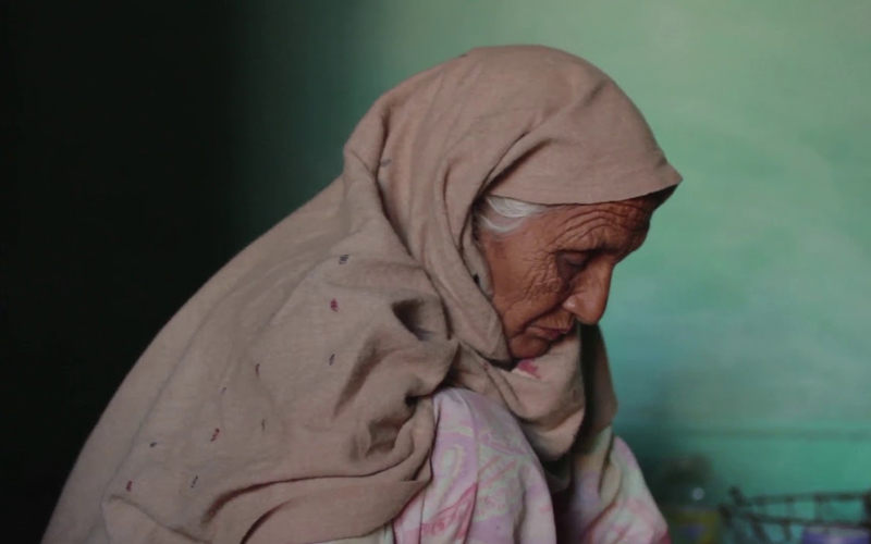 MeenakshiShedde's tweet image. #EktaMittal's #GumnaamDin #MissingDays was at the @berlinale. This #experimental #shortfilm explores the longing of those who have migrated, and of those left behind. But what if someone has escaped home and doesn’t want to be found? My @mid_day column:
bit.ly/3eB5yfK