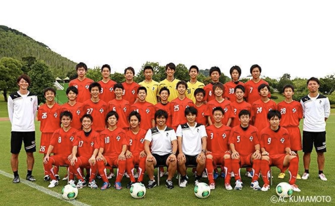 junsaka9's tweet photo. #好きな画像を貼って4人指名していくリレー 

@in_masatoshi からご指名受けたので、よくわかりませんが投稿！

1枚目　ゴール後の瞬間📷✨

2枚目　現役最後の試合でゴール後の
　　　  ガッツポーズ⚽️💪

3枚目　2020新ユニフォーム
　　　   初の集合写真☺️

4枚目　ロアッソアカデミースタッフ時 https://t.co/1N91eIcSrI