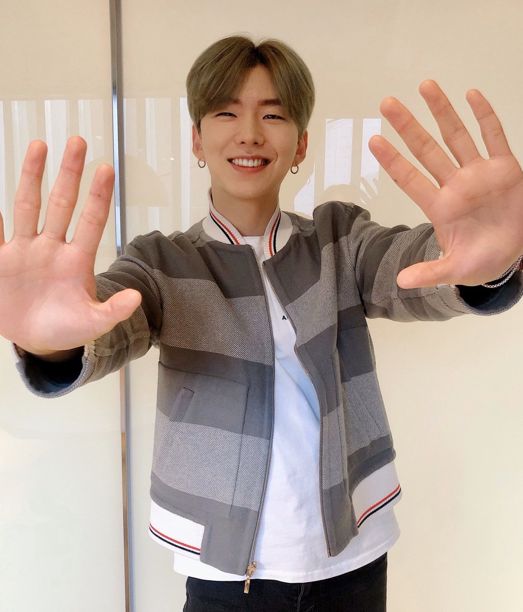 _xbebewonho's tweet photo. キヒョン、、、:(´◦ω◦｀):
可愛い https://t.co/X33K4Brlmp