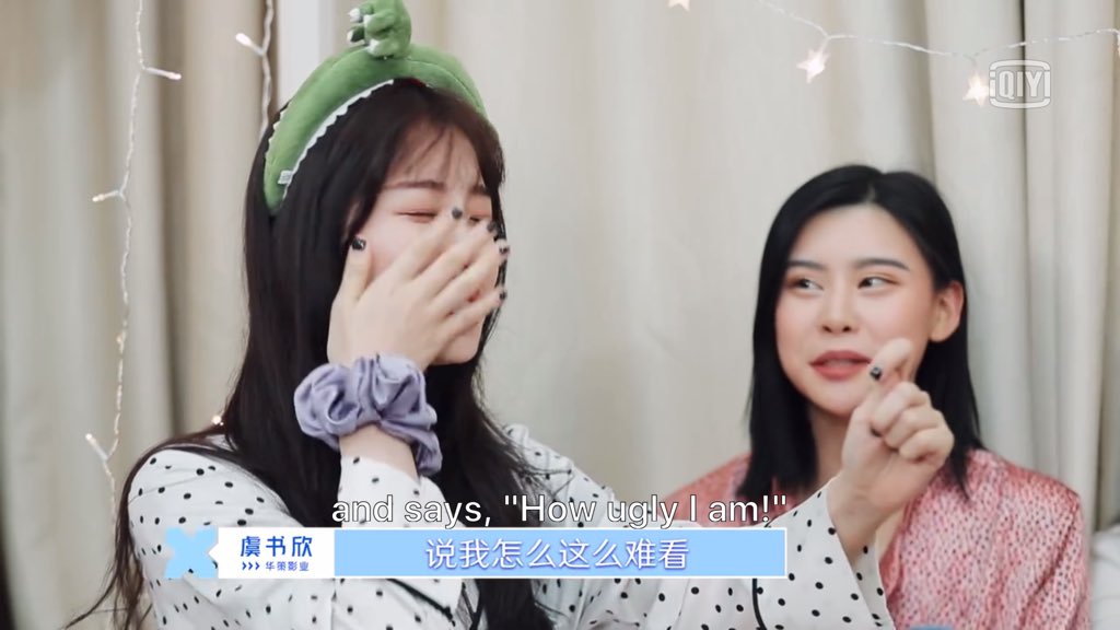 Xiaotang often proudly (jokingly) shares how she’s the most beautiful or prettiest among others.But then, there’s Esther roasting and exposing her