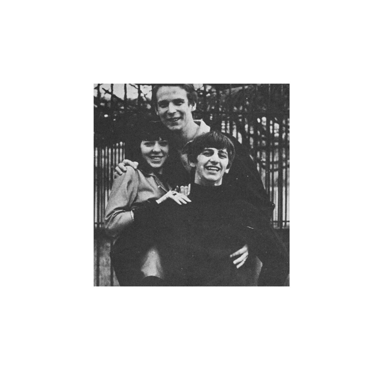 ˗ˏˋ 𝐈𝐍𝐃𝐈𝐆𝐄𝐍𝐓 𝐇𝐀𝐈𝐑𝐃𝐑𝐄𝐒𝐒𝐄𝐑 𝐖𝐈𝐓𝐇 𝐀 𝐊𝐈𝐍𝐃𝐍𝐄𝐒𝐒 𝐍𝐄𝐕𝐄𝐑 𝐓𝐎 𝐅𝐑𝐀𝐈𝐋 𝐎𝐑 𝐃𝐄𝐂𝐀𝐘

—— 𝐀 𝐃𝐄𝐒𝐂𝐑𝐈𝐏𝐓𝐈𝐕𝐄 𝐏𝐎𝐑𝐓𝐑𝐀𝐘𝐀𝐋 𝐎𝐅 𝐌𝐀𝐔𝐑𝐄𝐄𝐍 𝐂𝐎𝐗 𝐁𝐘

         #lencharristar