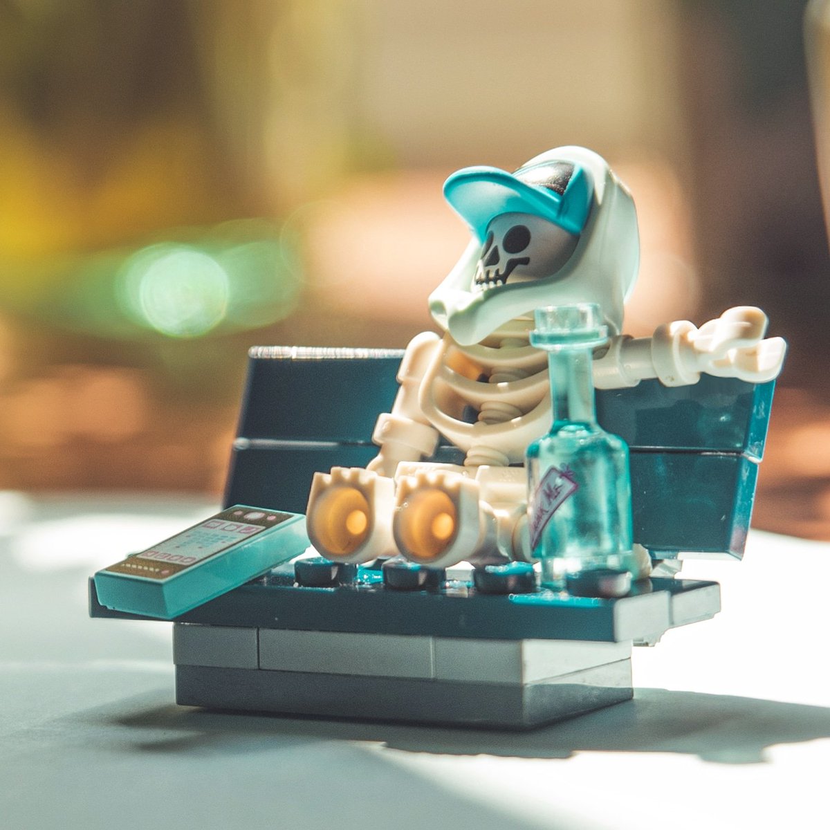 miszaszym1's tweet photo. Waiting for the quarantine to be over  🙄
@LEGO_Group @LEGOIdeas #lego #Quarantine #coronavirus #COVID #Covid_19 #pandemic #Epidemic #patient #StayatHome https://t.co/I5jtNN13Hy