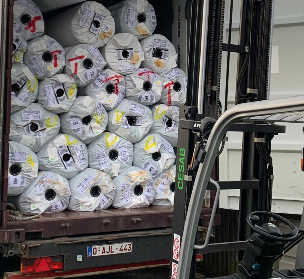 We're fully stocked and raring to go! How great to see fully loaded vehicles with our great product ready for your great projects! So - what did YOU do this weekend? 😊