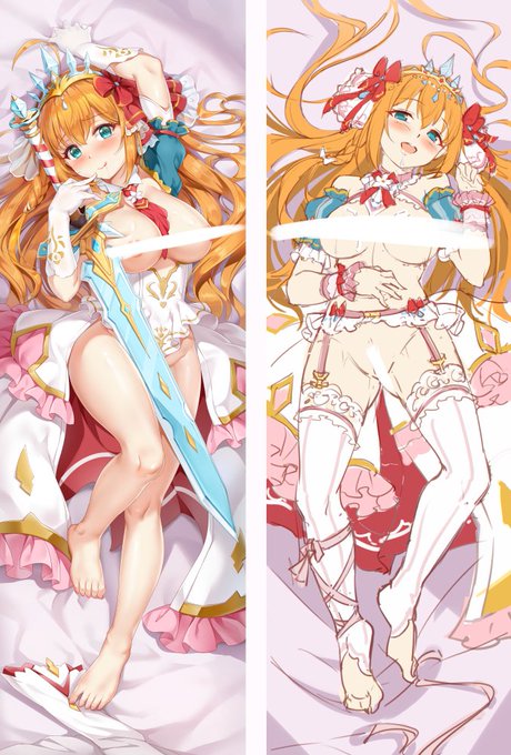 新作の抱き枕カバーは作業中 ....😴 