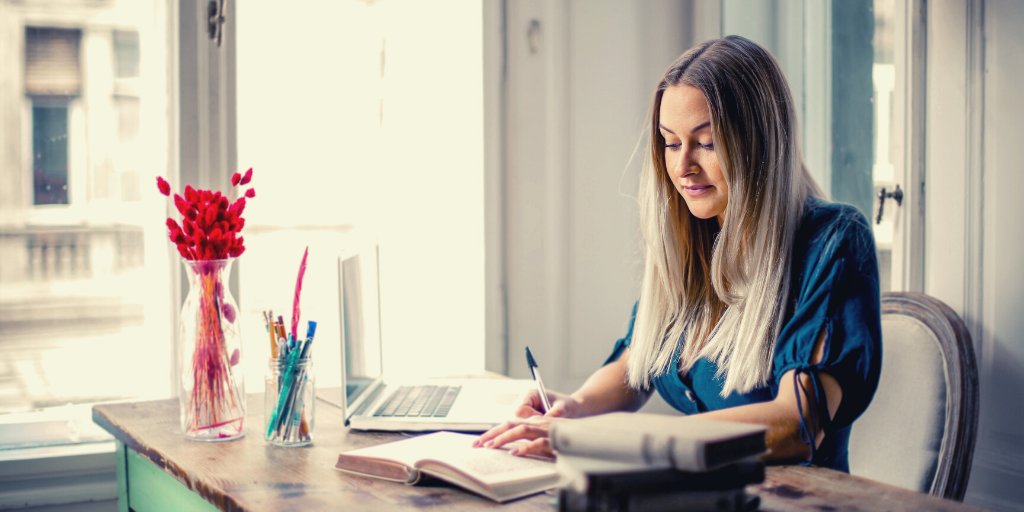 AbodusStudents's tweet photo. Have you seen our latest blog? We’ve compiled a list of ten things you can do at home to help you during first year in #university. Use this time during #lockdown to learn valuable skills! https://t.co/Hwg9eIYAAV

#StayHomeWithAbodus #productivity #freshers #students #motivation https://t.co/ZOveJgykyF