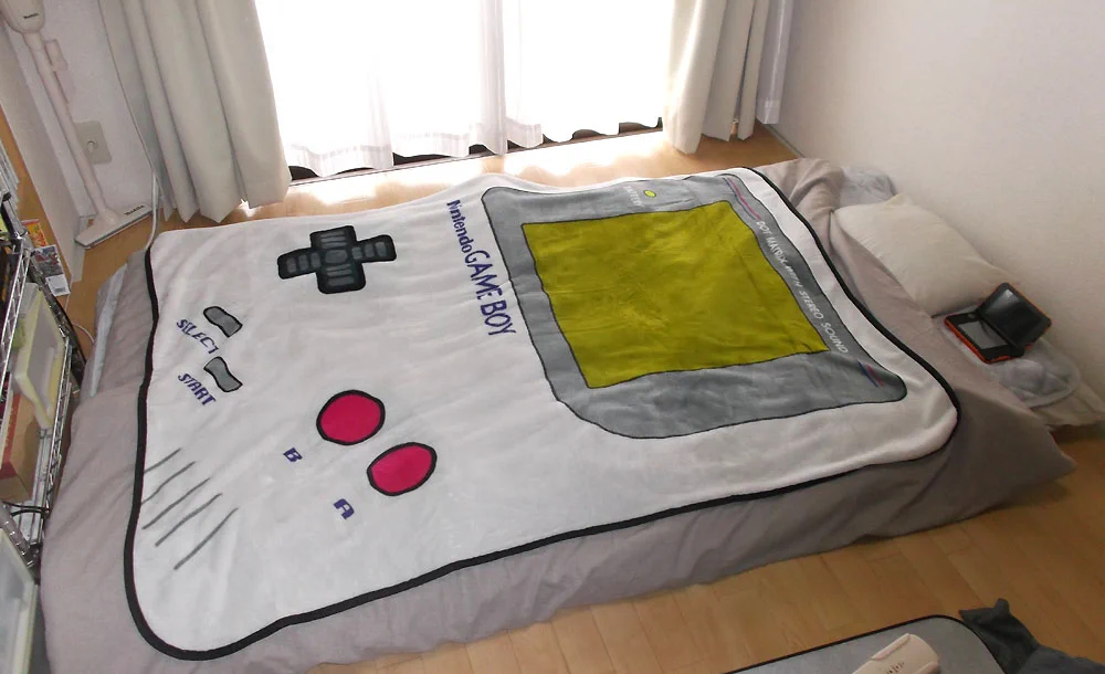 @yagi_bike @jibq1623 これは古代のゲームを模した布団です。 