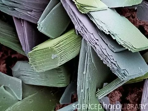 MicroscopcWorld's tweet photo. Blood Clot Crystals https://t.co/H4hIzWVQs3