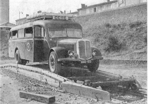 Humping the buses up onto bogies turned them into pseudo-Michelines whilst still very obviously being buses. As a bonus, a carriage could be attached and about 150 people carried per trip - more than previously. Traffic soared.The three month 'experiment' lasted until 1946.