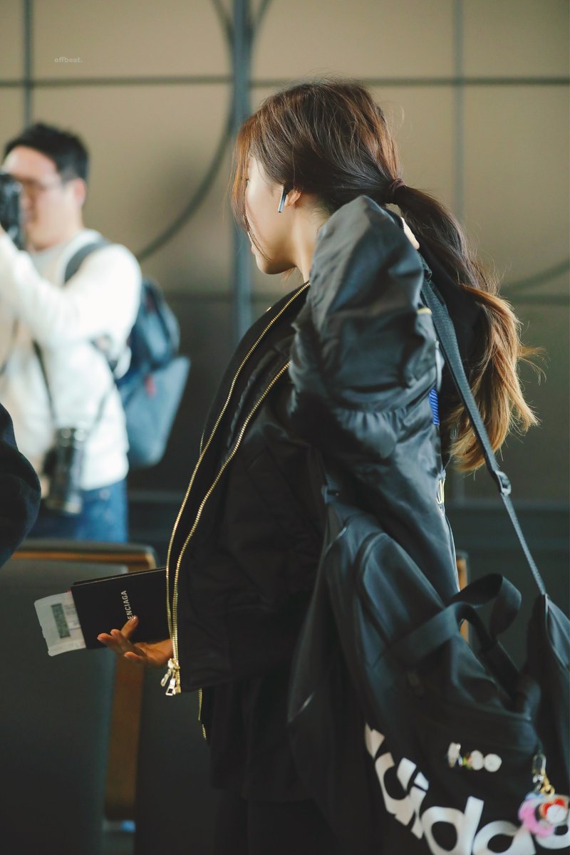 offbeat1113's tweet photo. 191124 ICN =3=
#이달의소녀 #올리비아혜 #LOONA #OliviaHye https://t.co/LopHC7zLp6