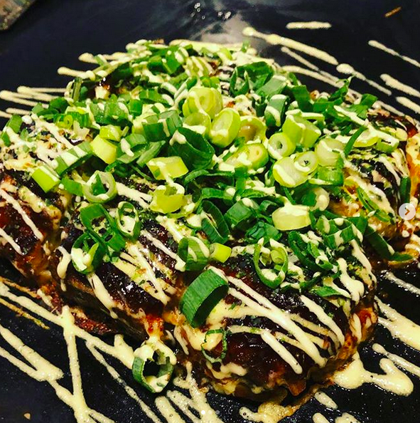 savelocaltokyo's tweet photo. [下北沢]

お好み焼き・鉄板焼き・焼きそばの名店「下北沢なんばん亭@nannbantei」さん。お酒を飲み干した過去がございます。

▶︎Instagram
https://t.co/xUbKK4cJN7

▶︎Uber Eats
https://t.co/JLynRo02lY

▶︎食べログ
https://t.co/rsxF0mtCEe

#テイクアウト情報東京
https://t.co/RbEUa92IS5 https://t.co/0XMfN78taS