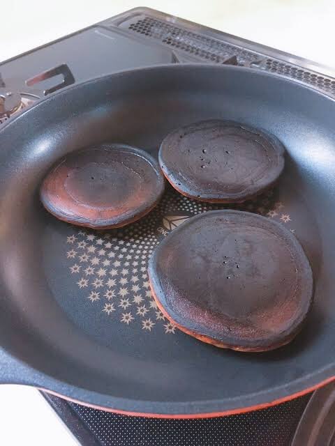 パンケーキを作ろうとしたら鉄板を錬成してしまった様子 リプ欄見て震えた 見事な鉄板ですね Togetter パンケーキを作ろうとしたら鉄板を錬成してしまった様子 リプ欄見て震えた 見事な鉄板ですね Togetter