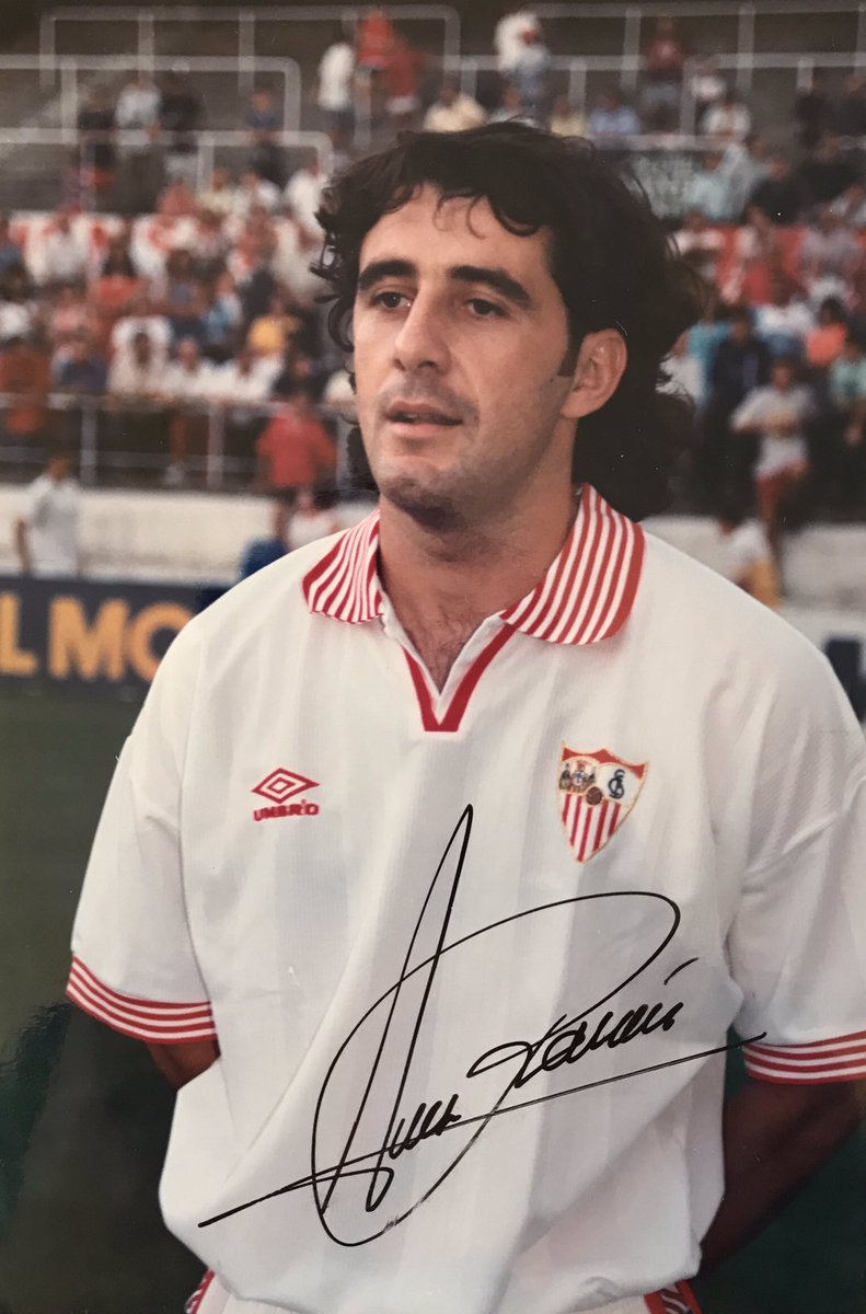 Juan Ramón <a href="/juanrmp/">Juan Ramón Martín</a> - <a href="/SevillaFC/">Sevilla Fútbol Club</a> #VintageÉcija <a href="/EcijaBpeInfo/">ecijabpeinfo.com</a>
