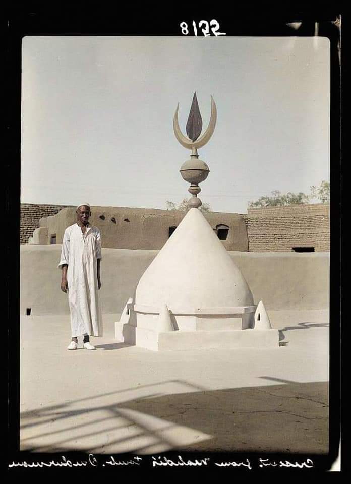 منزل خليفة المهدي ام درمان
السودان 1890م