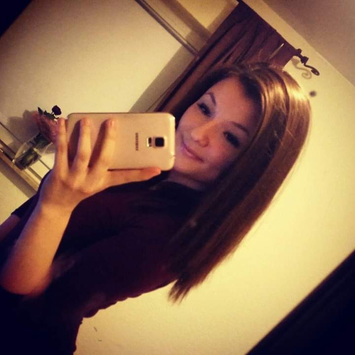 HerrinRaja's tweet photo. Wer von meinen kleinen Pimmeln möchte über Teamviewer gemolken werden ?😚 schreibt mir 💄😏💋 https://t.co/g42juFzEmr