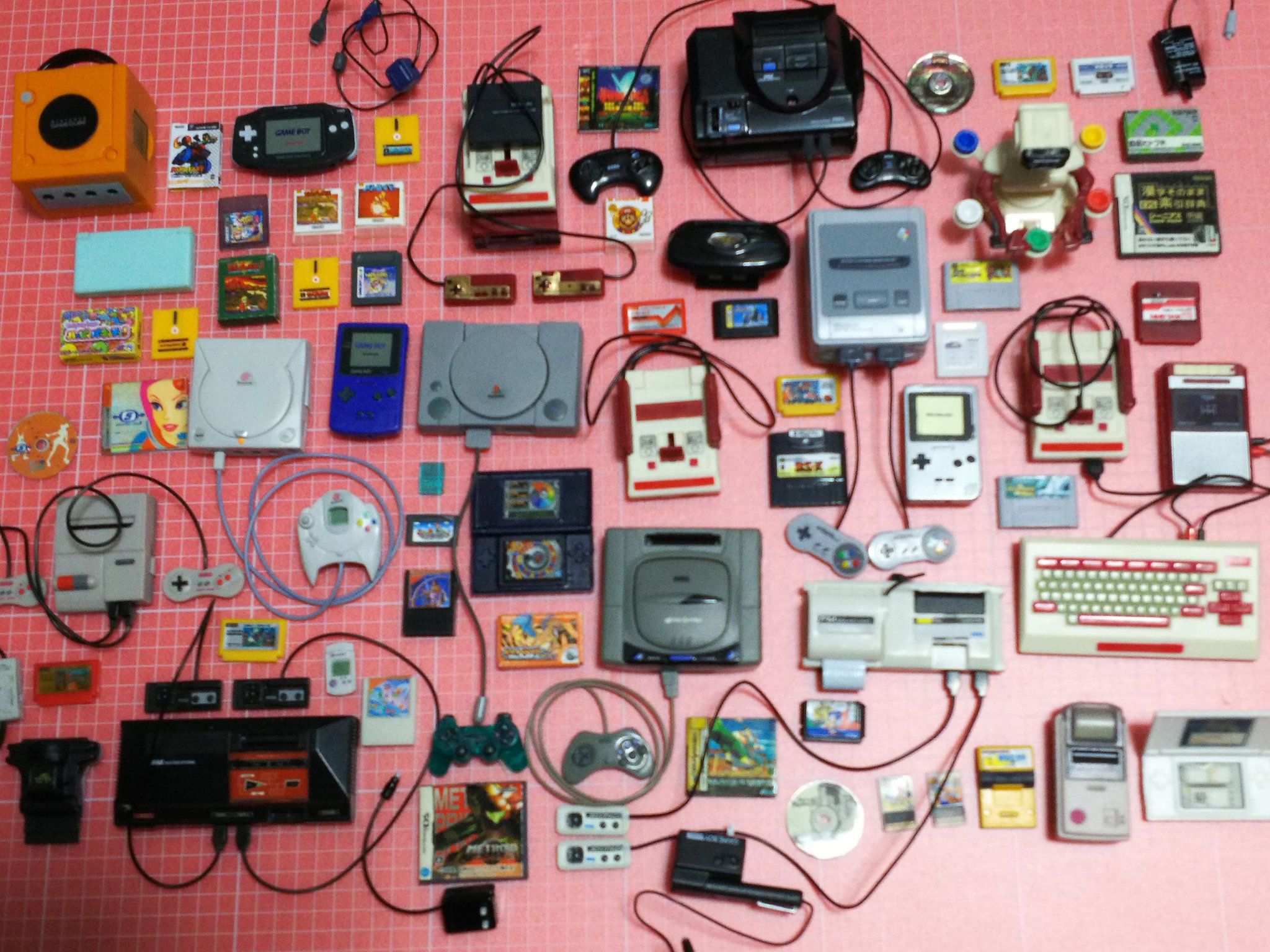 ゲーム機　ソフト　ミニチュア 0_5f5077e1e5878f5583a83da24264