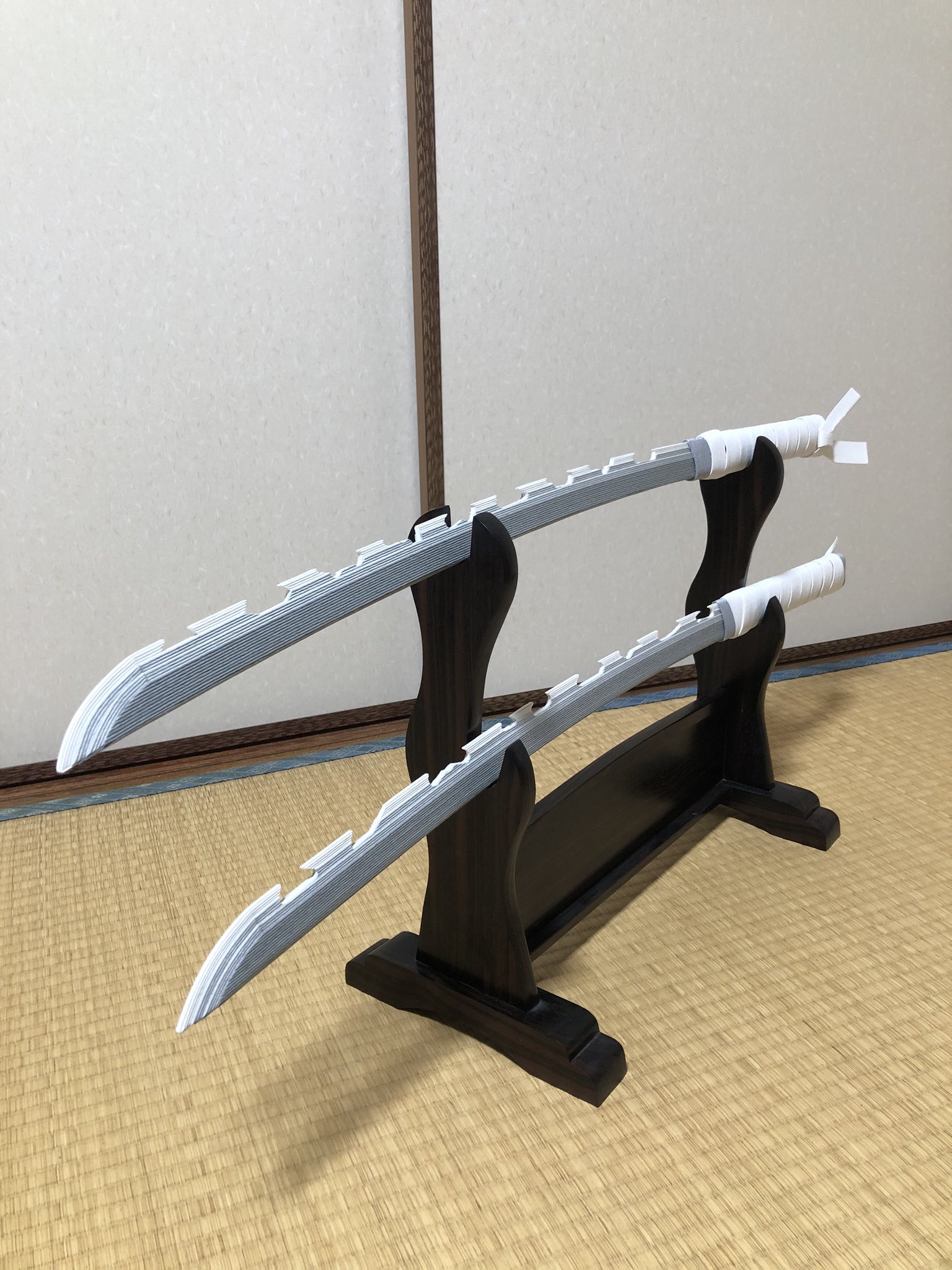 オブラート 鬼滅の刃 伊之助の日輪刀を作ってみた 紙バンド 鬼滅の刃 伊之助 日輪刀 オブラート 鬼滅の刃 伊之助の日輪刀を作ってみた 紙バンド 鬼滅の刃 伊之助 日輪刀