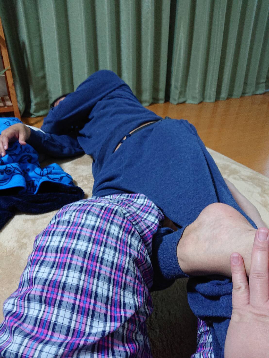 てんときぃ 今日のうちの嫁のお願い 嫁 四の字固めしてみたい 俺 ギブギブギブギブ てんときぃ 今日のうちの嫁のお願い 嫁 四の字固めしてみたい 俺 ギブギブギブギブ