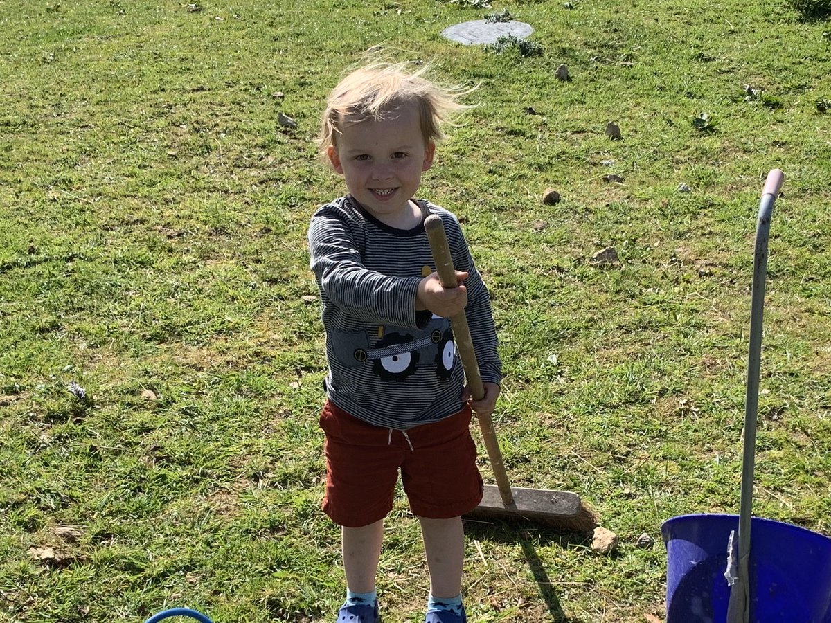NACPritchard's tweet photo. #lockdown labour force!! Set the boys stone picking this afternoon!! #lockdownlabourforce #stonepicking #work #startthemyoung https://t.co/BHu5A5oXcF