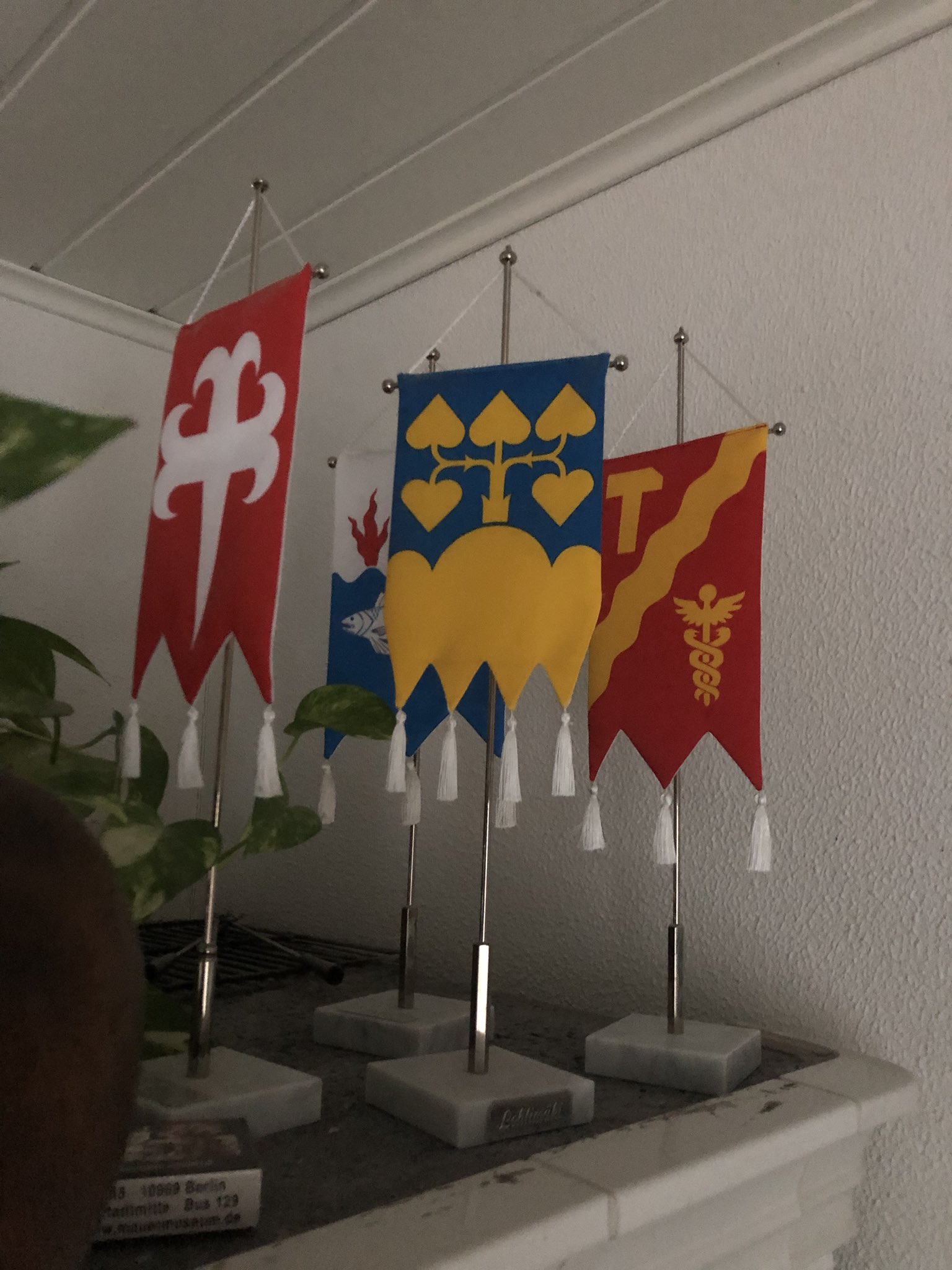 Mika Itänen on Twitter: "Päivä elämässäni 2/7. Ei ihmisiä, ei ...