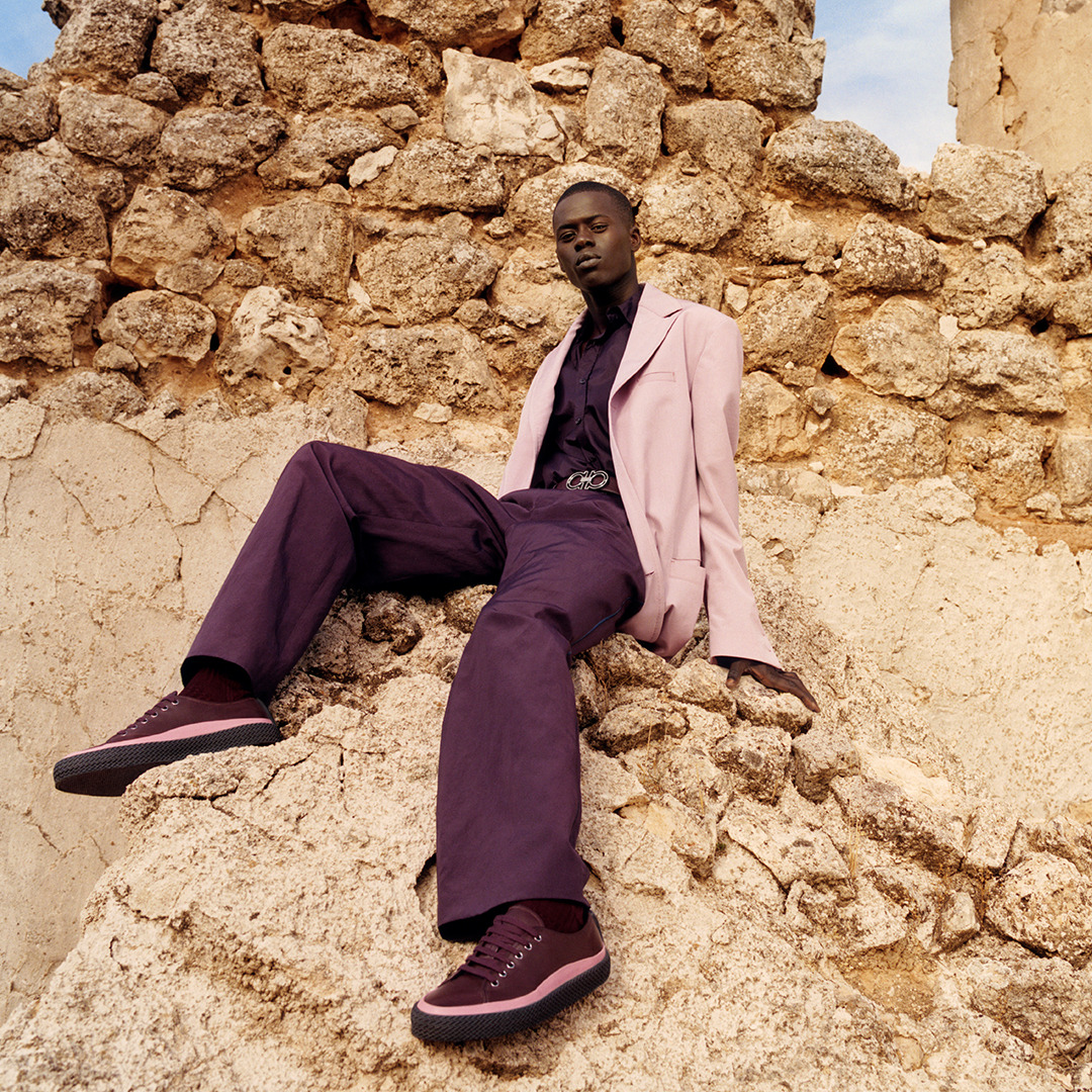Ferragamo's tweet photo. A contemplative pause. A reminder to reflect and recharge through these times. #FerragamoSS20
https://t.co/BFSeRV80g7 https://t.co/NsHuCudi4h
