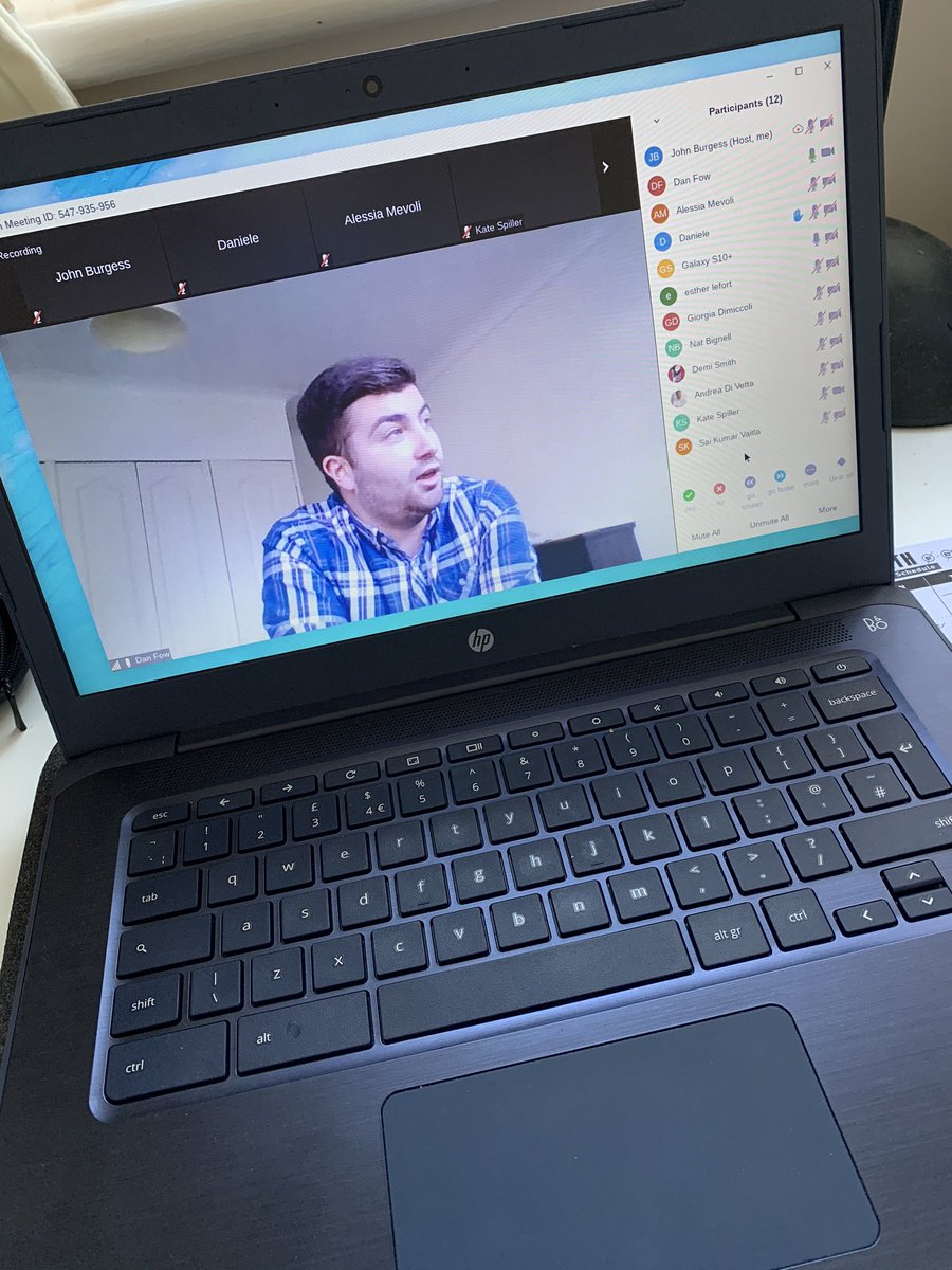 emmaa2808's tweet photo. Our first session with @danfow02 taking place now!! @AngliaRuskinSU @ARU_Societies @ARU_Business https://t.co/8EXxnB8Wv6