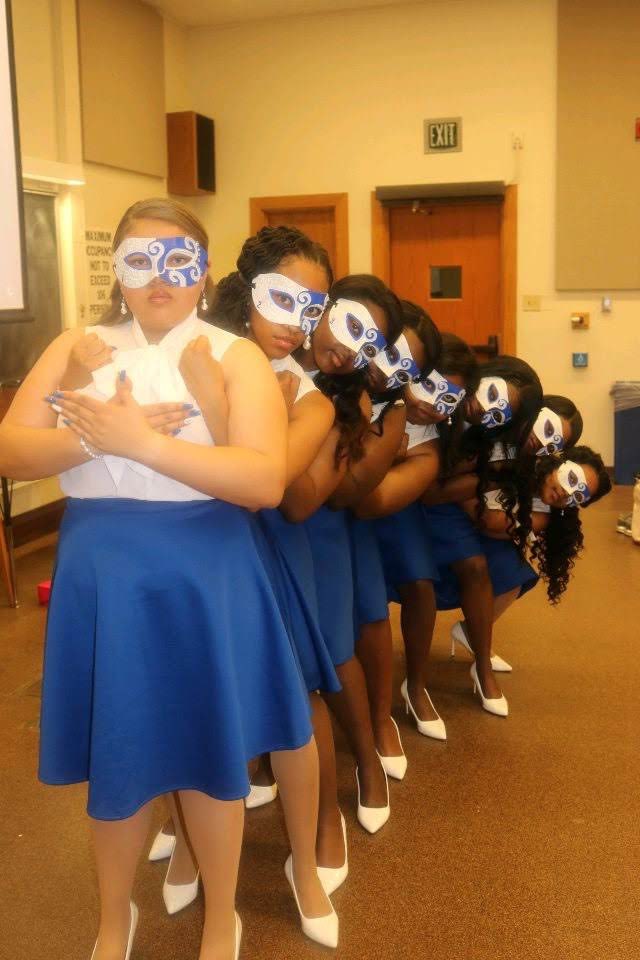 EK_Zetas's tweet photo. Wishing a very happy 1st ZETAversary to Z.S. Empyrean! After one year in this organization we have grown so much personally and professionally. We are so thankful for the many opportunities Zeta has brought us and we can’t wait to see what year two has in store for us! 🕊💙🤍 https://t.co/DdM46DQ9AF