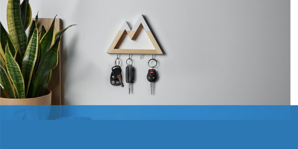 tpicinsurance's tweet photo. Supporting you during this difficult time is our number one priority. That’s why we’re happy to share that we will be offering our existing clients a temporary refund on your auto insurance if you’re currently using your vehicle for essential travel only👉 https://t.co/zenHeHwbDq https://t.co/ghzuomO0Rt