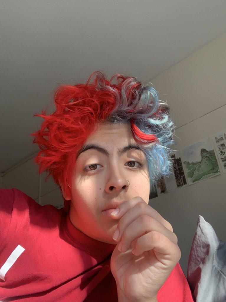 toastykarla's tweet photo. Twitter gotta see the new hair 🥴 https://t.co/X1f6uZvr4r