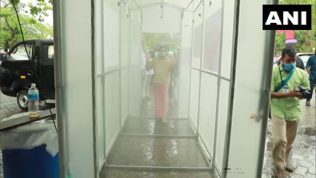 ANI's tweet photo. Kerala: A sanitization tunnel has been installed at the entrance of Thrissur General Hospital, amid #Coronavirus outbreak. https://t.co/j0BdL3bGbz