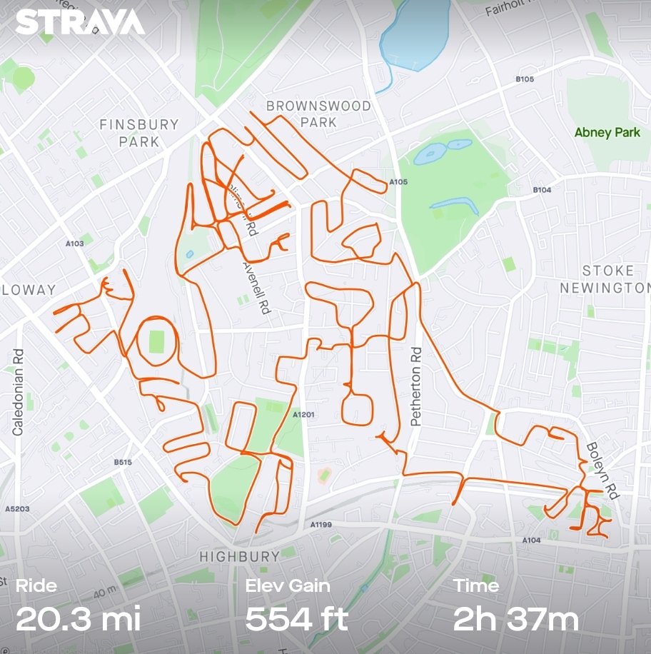 MPSArsenal's tweet photo. Cycle patrols around the ward (plus Highbury East & Mildmay - can't forget them) today. All the reported hotspot ASB looked at, plus some static patrols on Chatterton & Prah Rd #highbury #islington #onthebeat #mapmypc https://t.co/uZEEQxYpLK