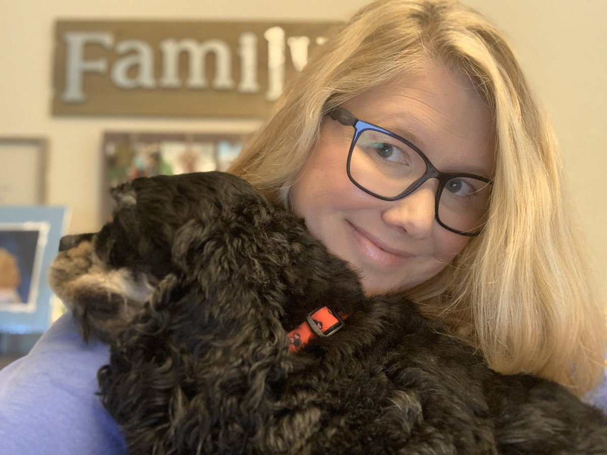 aimeedgator's tweet photo. It’s work with your pet day! This is my Cocker Spaniel, Minnie ❤️ #RRMS #Levelup @Royalmurph_RRMS https://t.co/gUdm1lJdu8