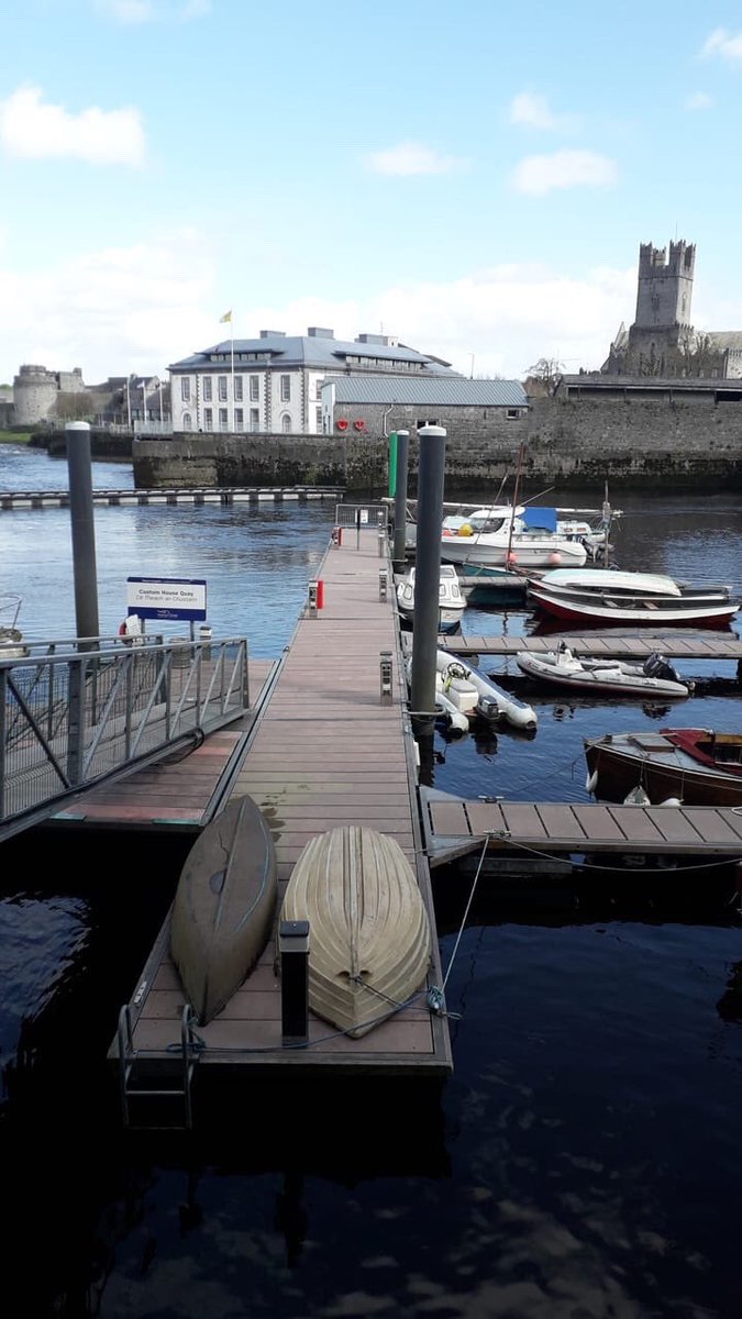 memoryofwatereu's tweet image. #Limerick based artist @maryconroyart is taking us on her daily walk along the river for our Instagram stories &amp;amp; posts this week @memoryofwatereu #artisttakeover #creativeeuropeathome #rivercities #ireland🍀