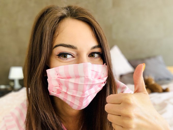 TW Pornstars - Ani Blackfox - Official 🍉 Onlyfans/aniblackfox. The most retweeted pictures and