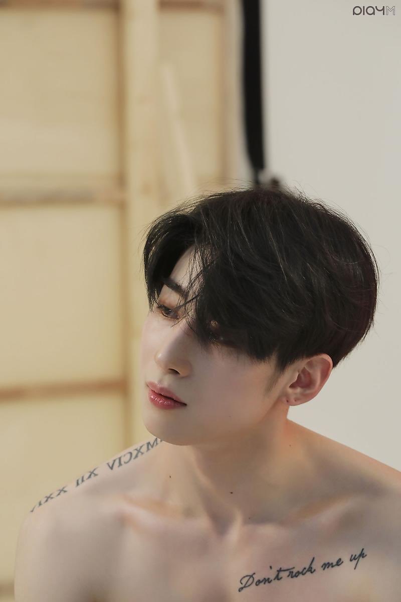 🦊🍓 มอมอหม่ามี๊น้องก้องรักโทมัส #รออันวาร์บลู tweet media