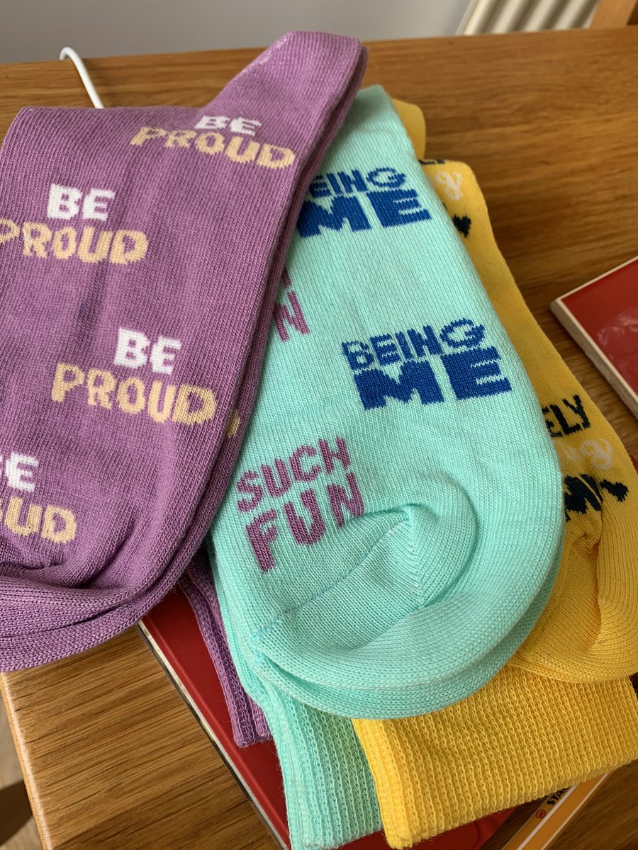 Hooleyeve's tweet photo. @mermhart Love ooooooooooo #StayStrong #KeepMakingUsLaugh #KeepSupportingCFS My daughter has CFS and many other medical conditions. Thank you for your support 😊 love 💓 ooooooo https://t.co/vnk1X6I2B1