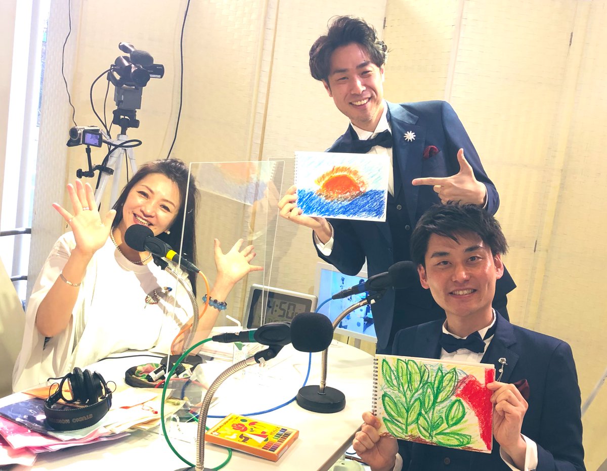 Aimaruyamamusic's tweet photo. お心お体の癒しになれたら🙇‍♀️

「東京☆VOICe」ではテノールさん&amp;バリトンの愛の歌に包まれました

スタジオをbreakthroughする壮大な世界観🎵

https://t.co/yGTwfScdiJ

ありがとうございました😭
#吉武大地 #宇都宮直高 #劇団四季 #ライオンキング #ESCOLTA #東宝　#テノール　#バリトン
#bluebrown https://t.co/6MHodxKF7s