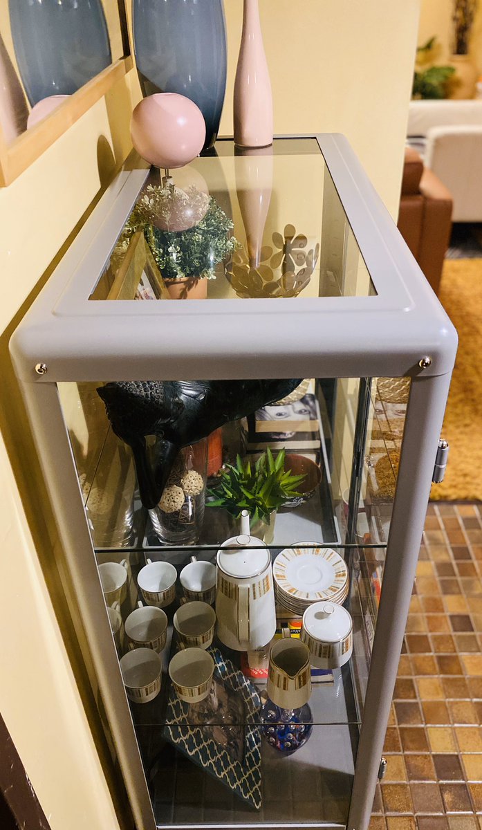 ShaktiEvo's tweet photo. I just purchased a new grey glass cabinet for my entrance hall- I’m happy with how it looks- I now just need to paint and renovate the rest of this room!
#newcabinet #hall #interiordesign #renoinprogress https://t.co/LATTJ801F3