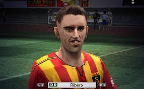 Happy 37th Birthday to Franck Ribéry!

Here he is back in his younger days... 