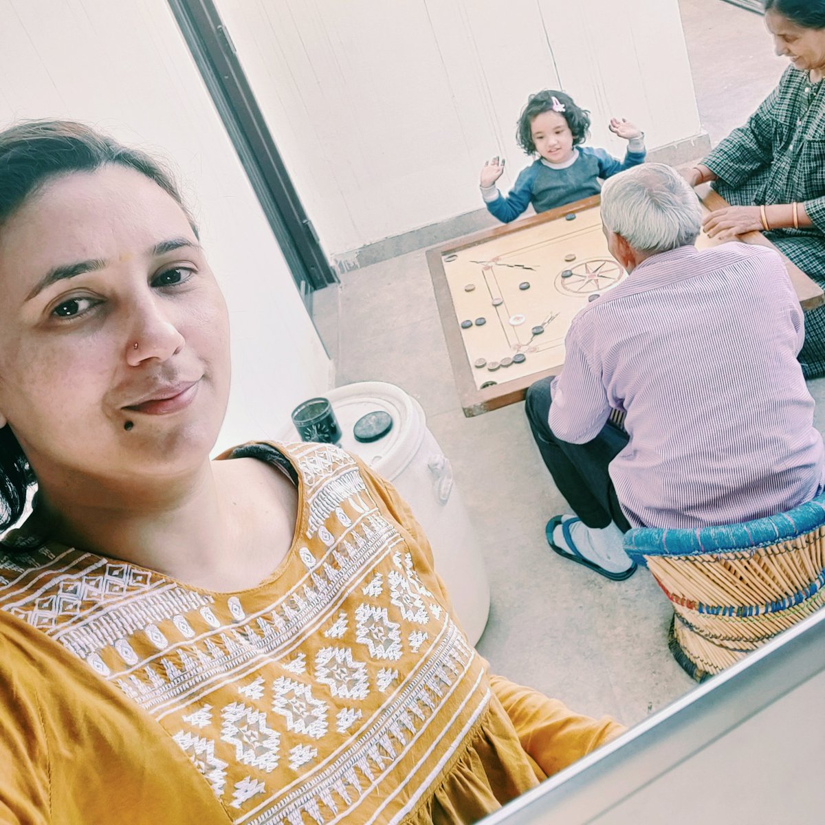 rekha_manola's tweet photo. My multi-generation coworkers co-existing :) HappyUS!
WFH #WorkinforHP #Workingforhome #Workingforhumanity
#LifeatHP #newcoworker #Unstoppableme
@HPCareers https://t.co/gCKLg7FpYF